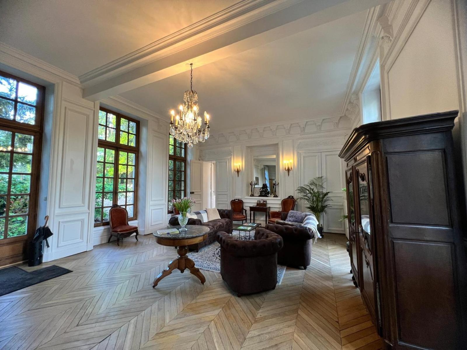 Chateau Du Rondon Bed & Breakfast *